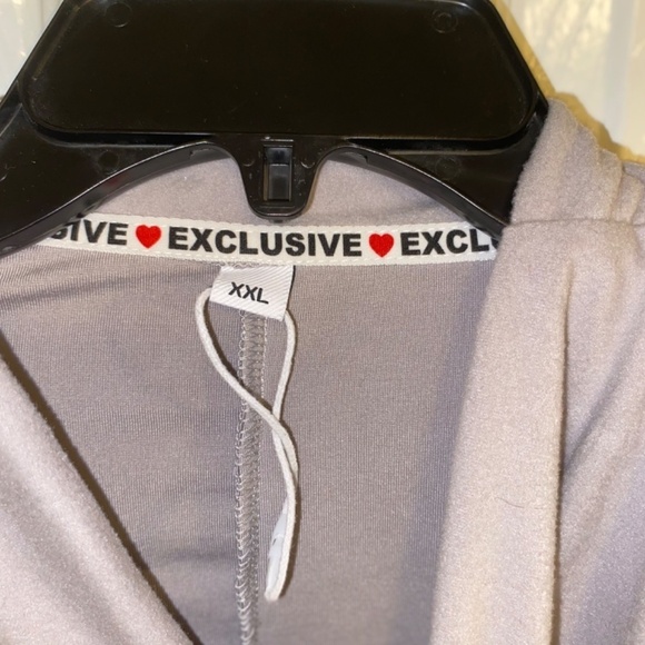 Exclusive size XXL 2x faux wrap ladies top - Picture 4 of 4